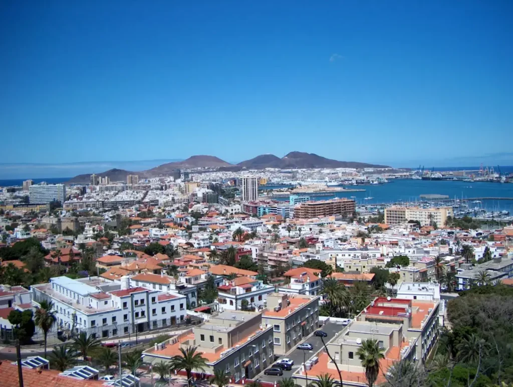 Llanos de María Rivera: clima y vivienda en Gran Canaria, Canarias